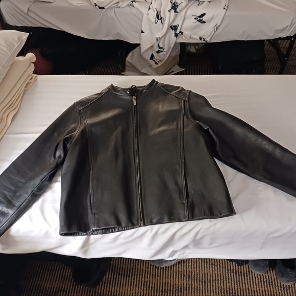 Winter jacket - Picture 3 of 4